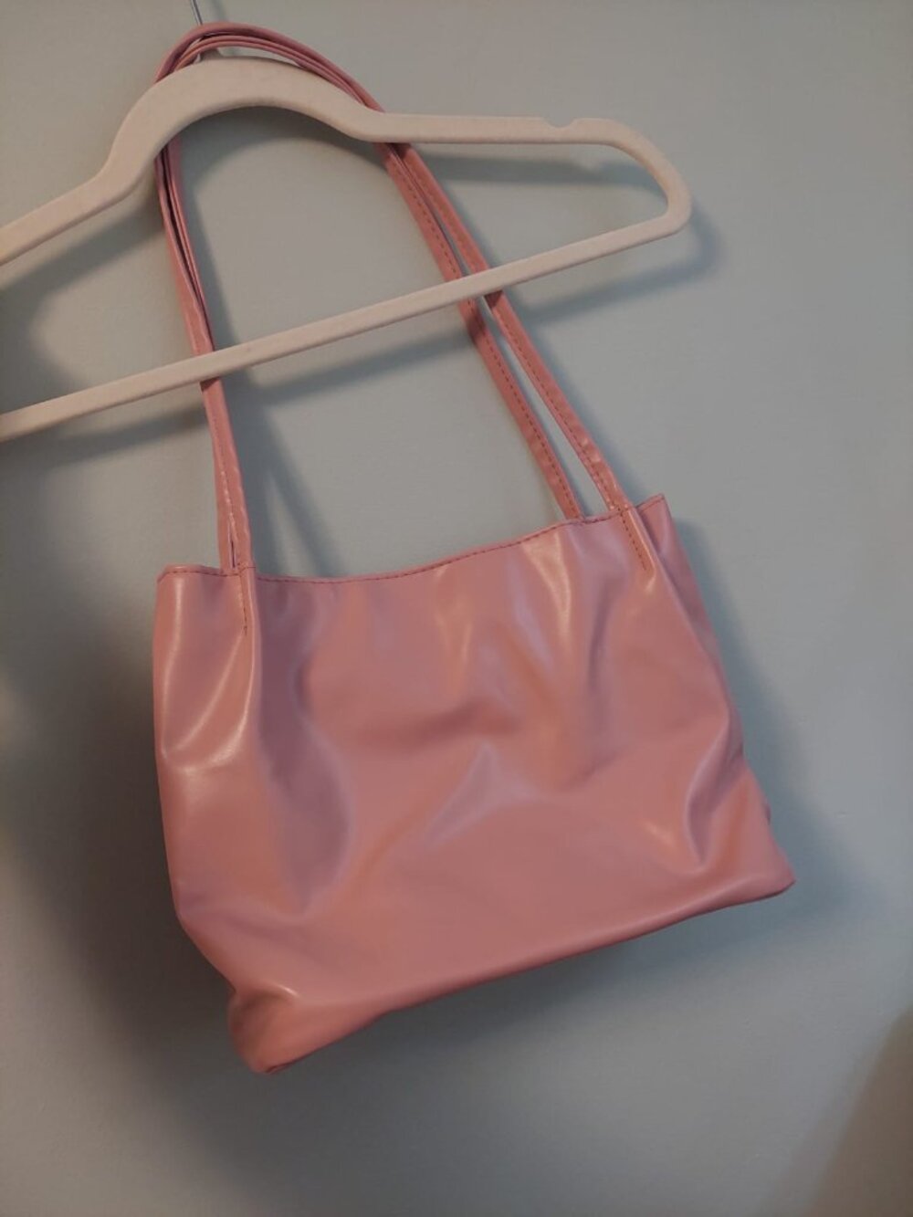 Pink Purse with Bow - Picture 2 of 3